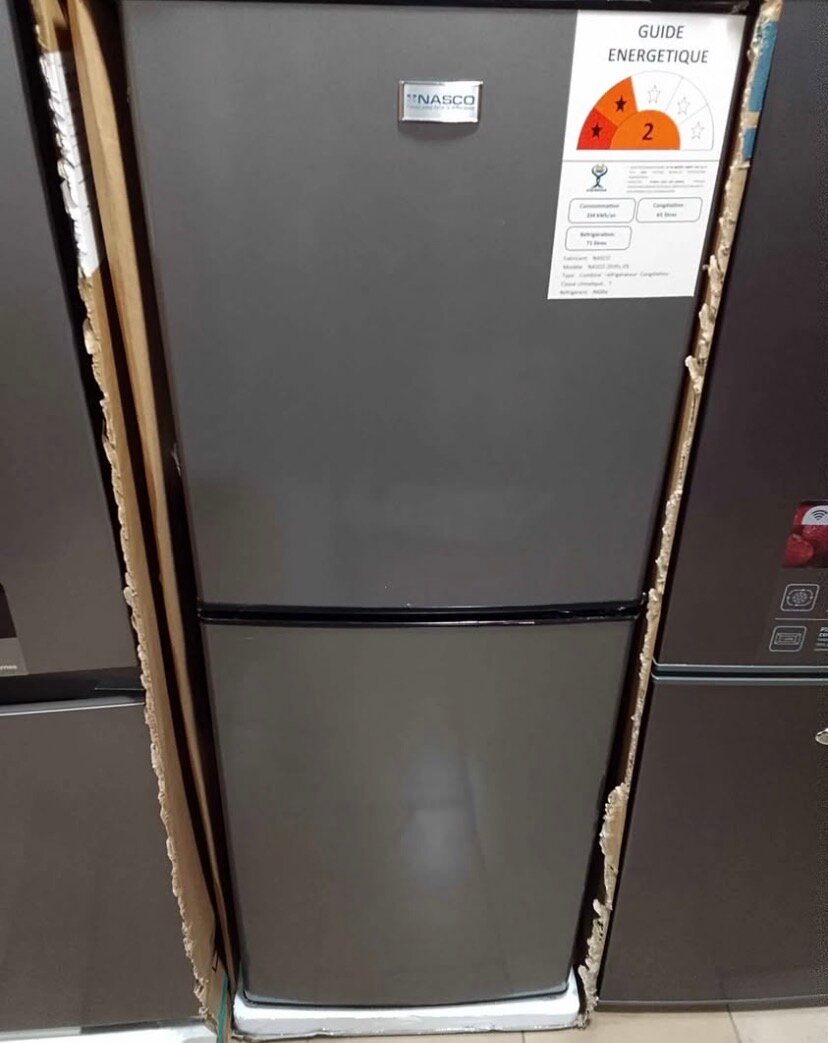 Réfrigérateur combiné moderne