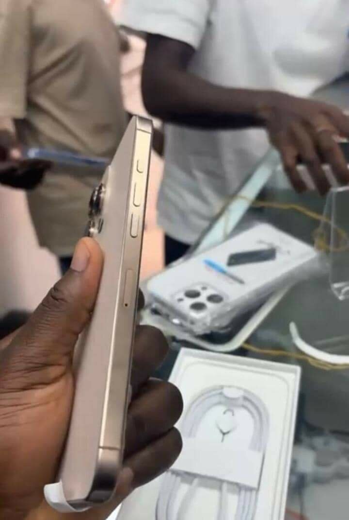 iPhone 16 pro max plus