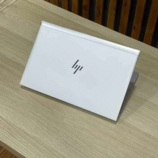 HP core i5_ 8th _ Ecran tactile