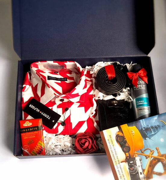 ClassicVals Gift for hubby or bae Package A