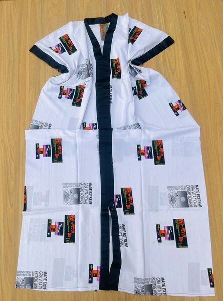 Long dress with inner belt