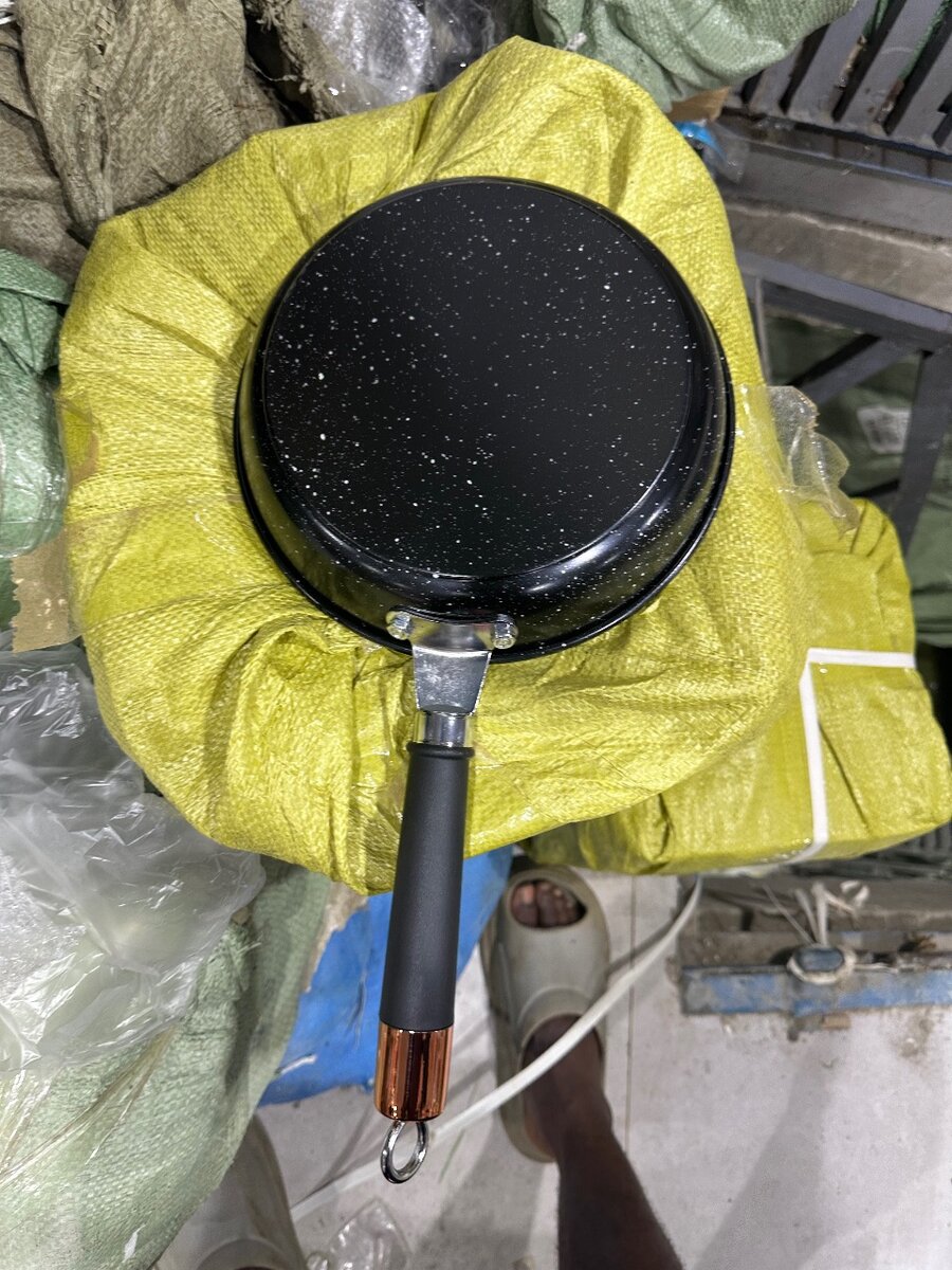 Poêle antiadhésive 24 cm