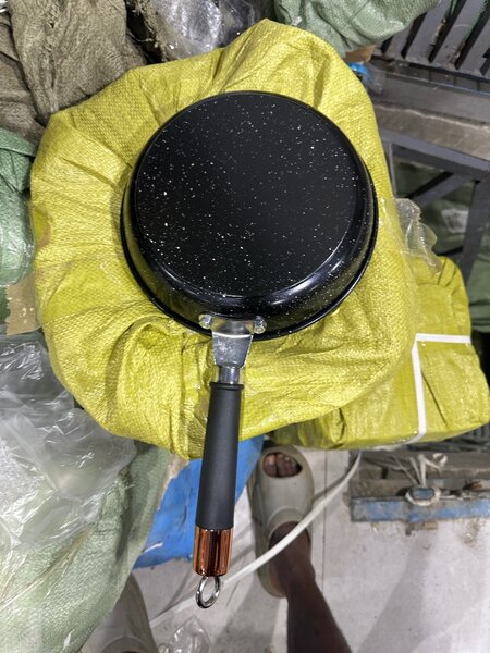 Poêle antiadhésive 24 cm