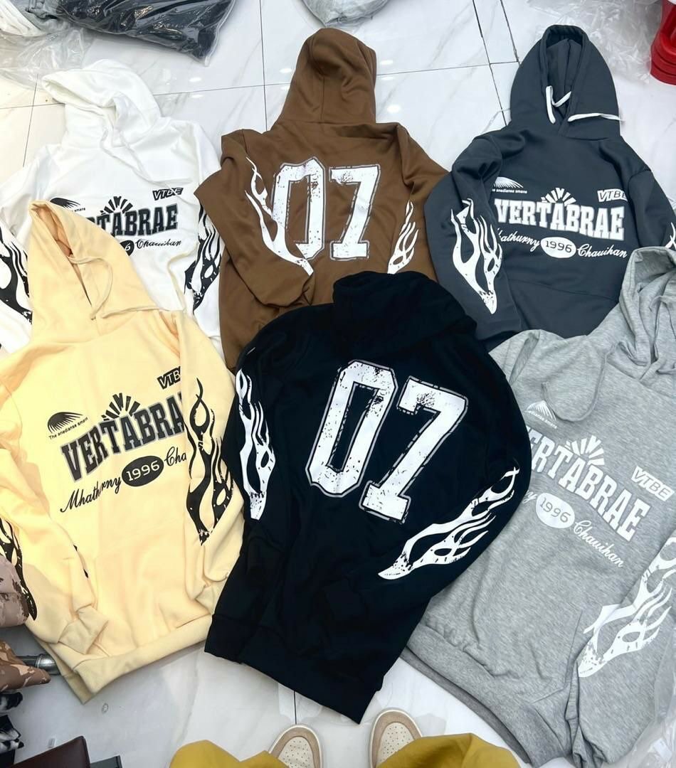 PULL OVERS À CAPUCHE