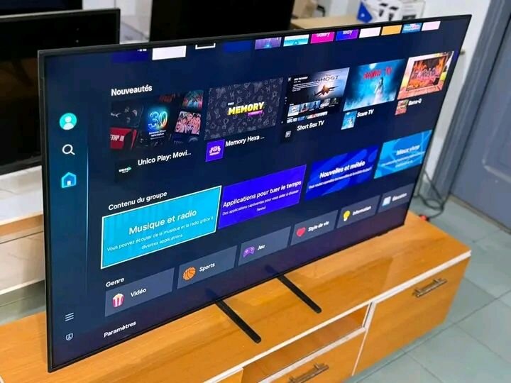 Samsung Crystal UHD 55"