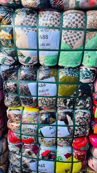 Lot de Vêtements Variés