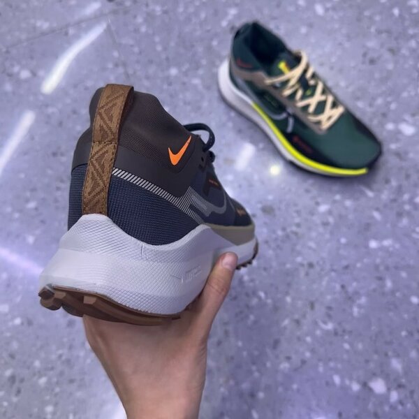 Термо кроссовки размер 40-44