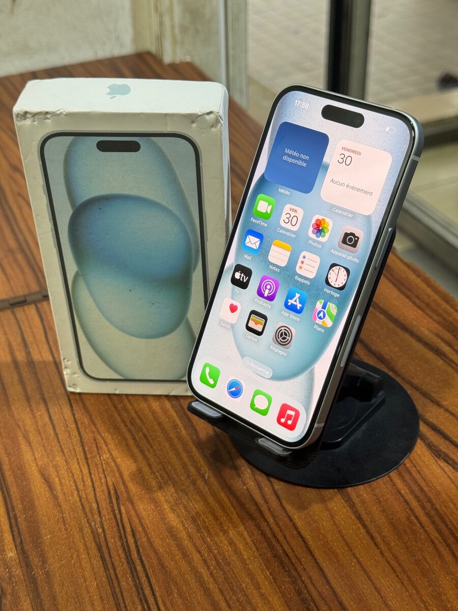 iPhone 15 128gb propre