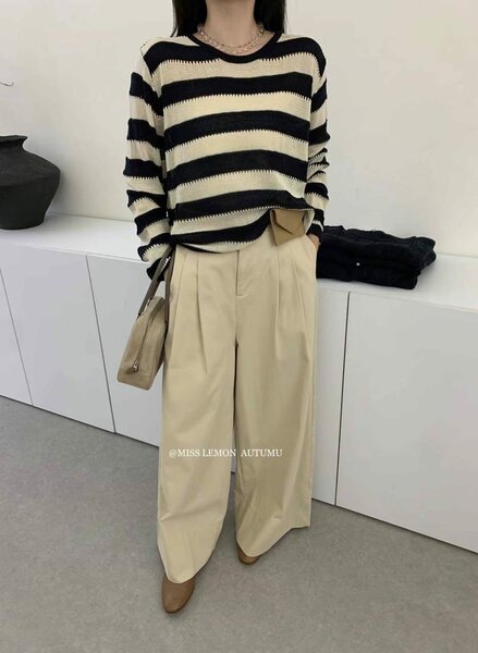 Свитер в полоску