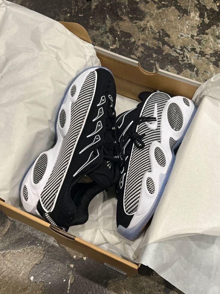 Nike nocta noir blanc