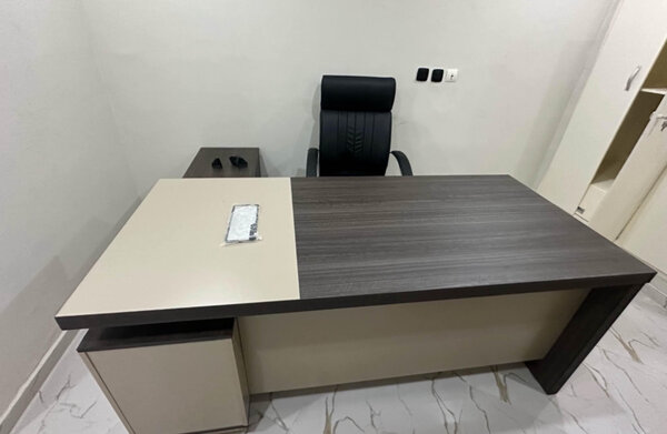 Bureau exécutif moderne