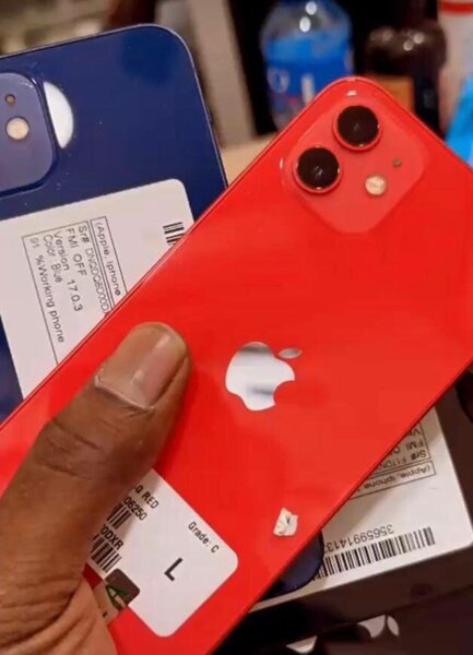 iPhone 11 - 64GB