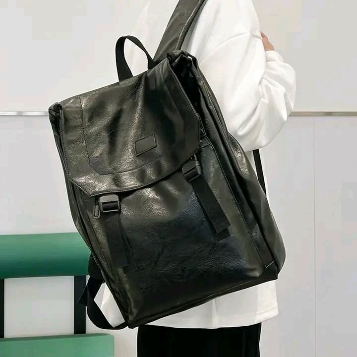 Sac à dos en cuir élégant