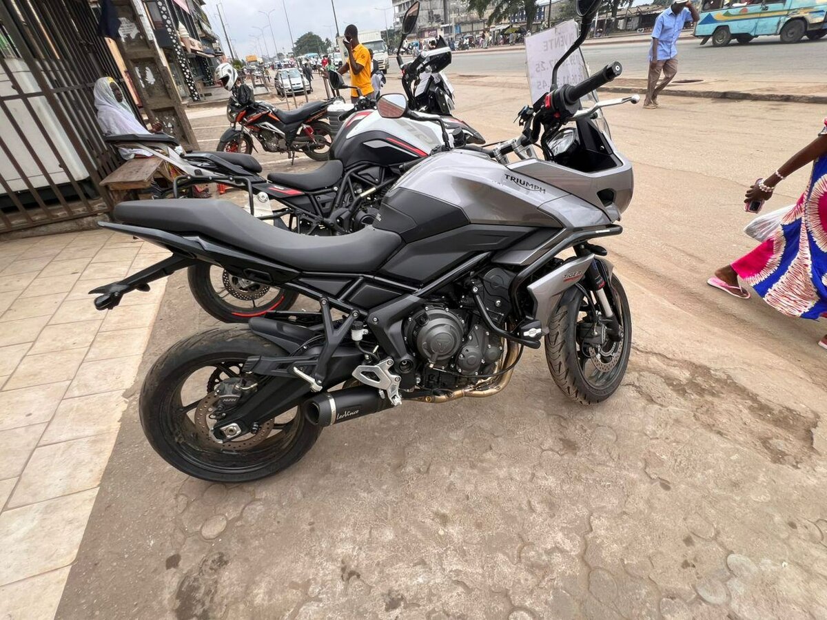 Moto Touring Puissante