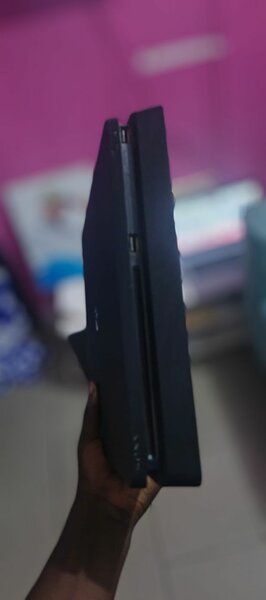 Console PS4 slim 500G