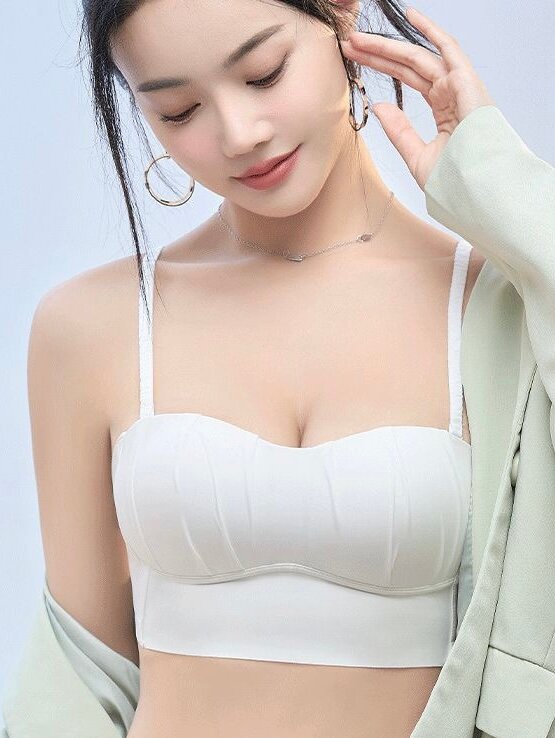Soutien-gorge sans armatures