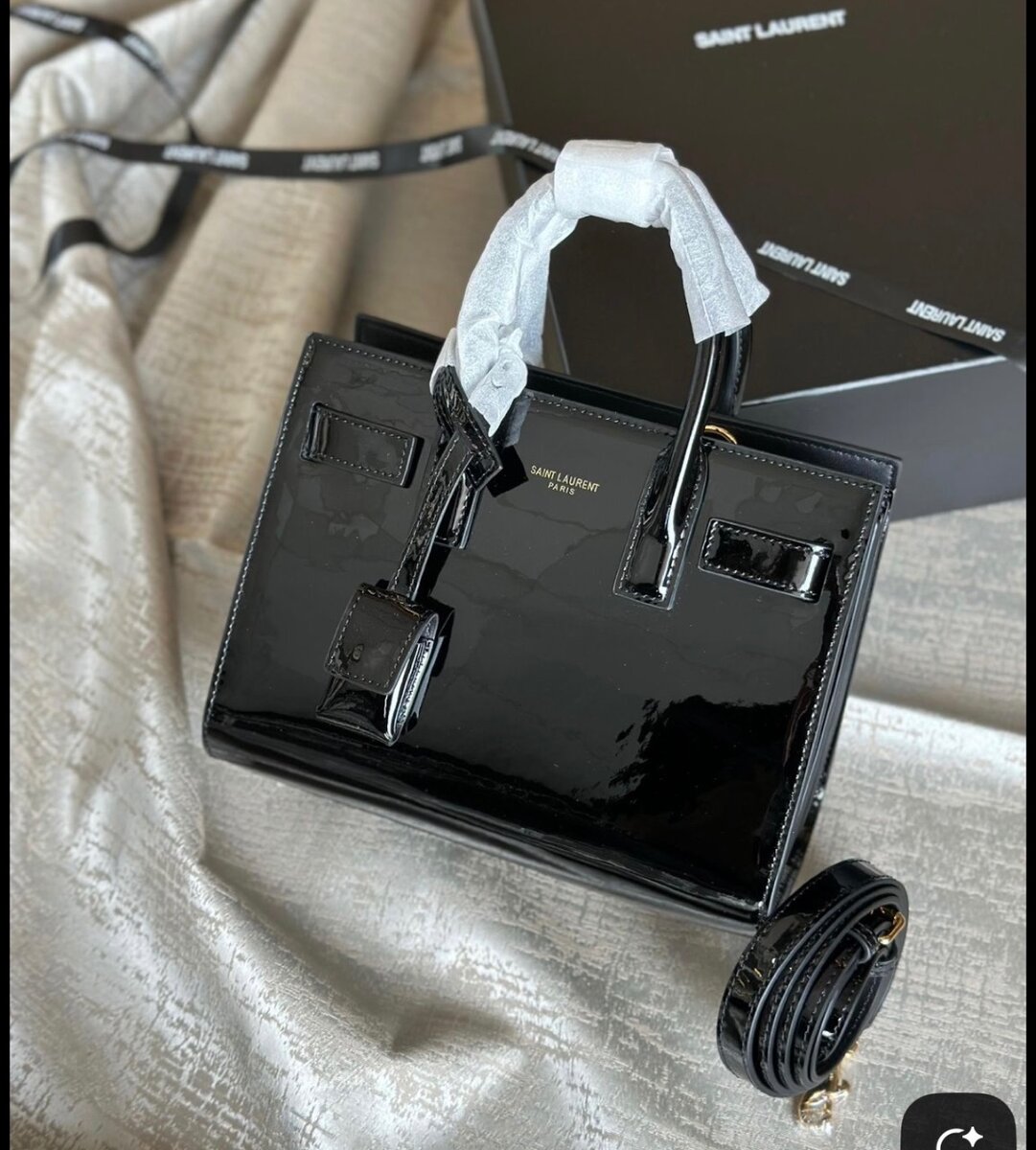 Sac à main cuir verni grand