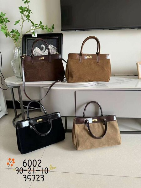 Новинки замша