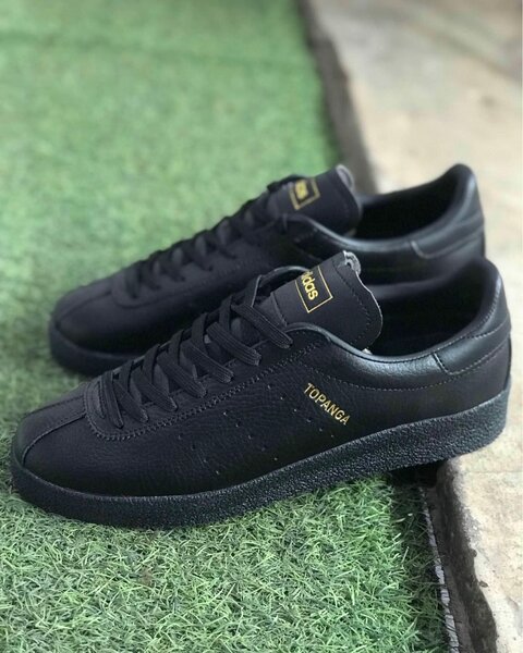 Adidas Topanga Sneakers