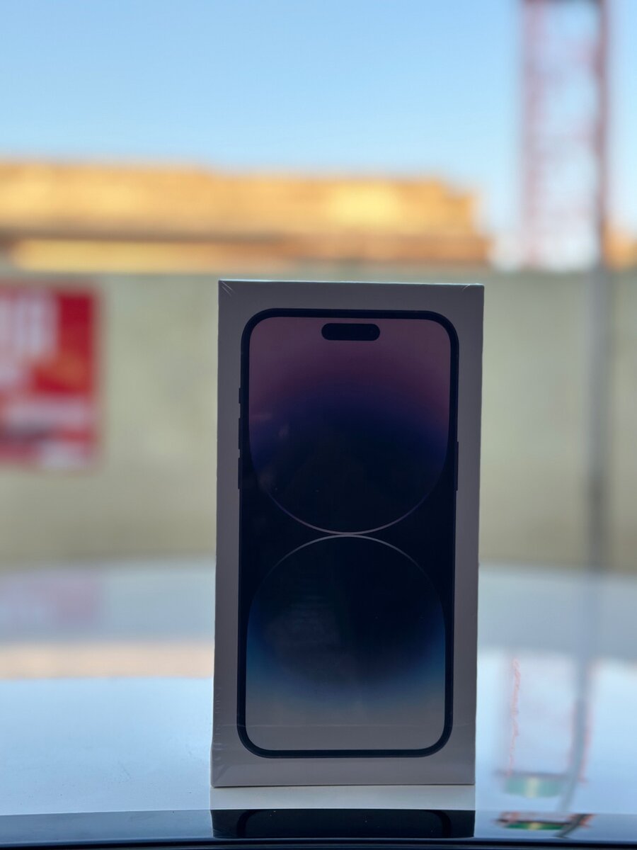 BRAND NEW IPHONE 14PM