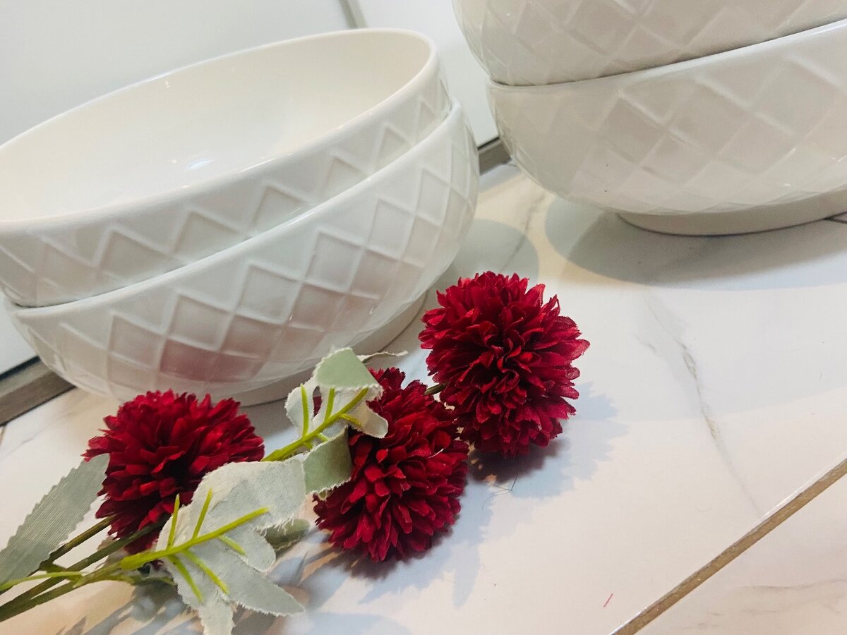 Ceramic Serving bowl