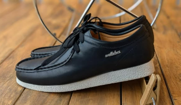 Clarks Wallabee