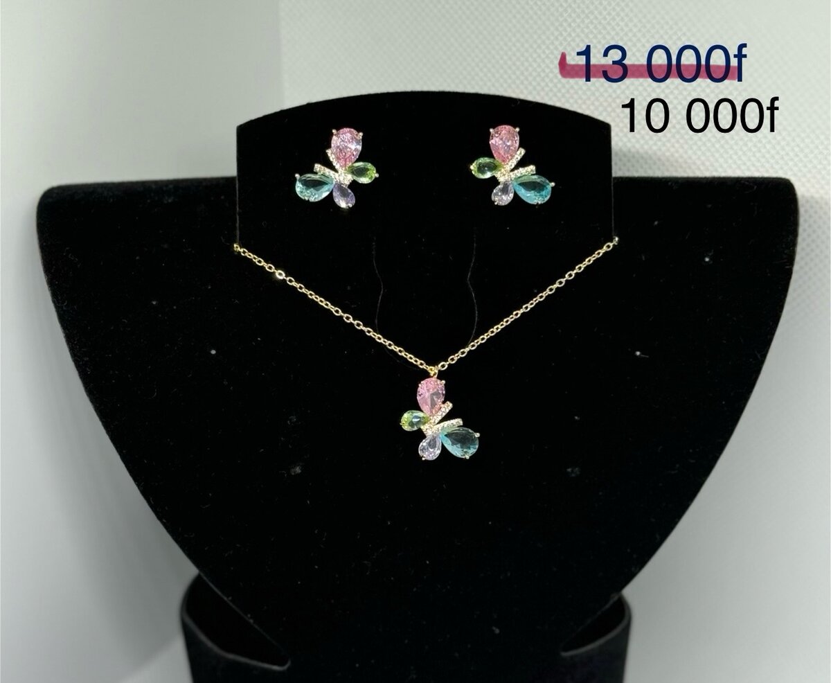 Ensemble Bijoux Éclatant