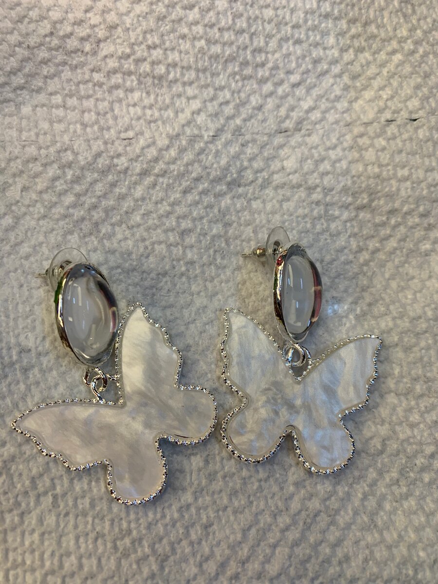 Boucles Papillon & Sculptées