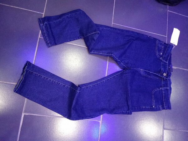 Jeans en denim bleu