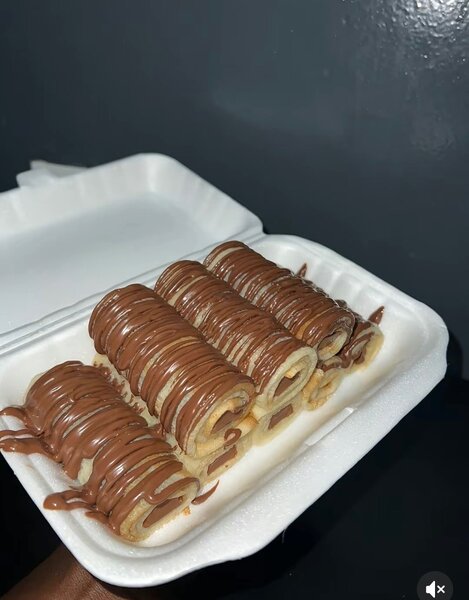 Délicieux crêpes chocolatées