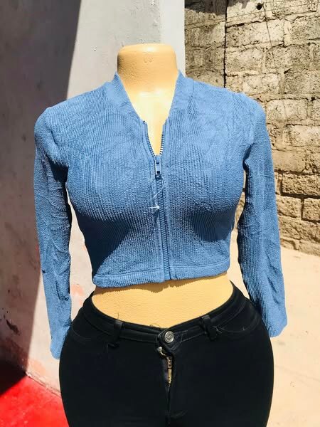 Quality thrifted tops 