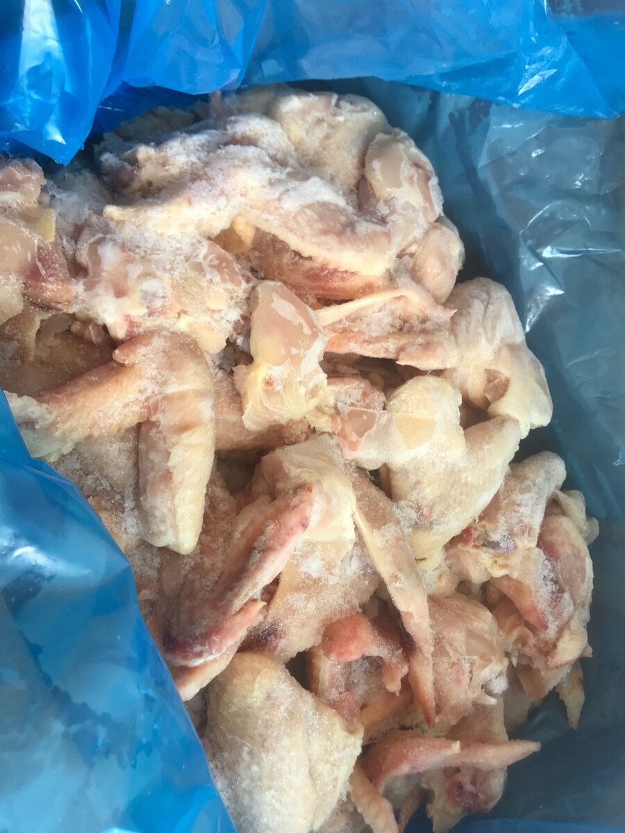 Chicken layers wings