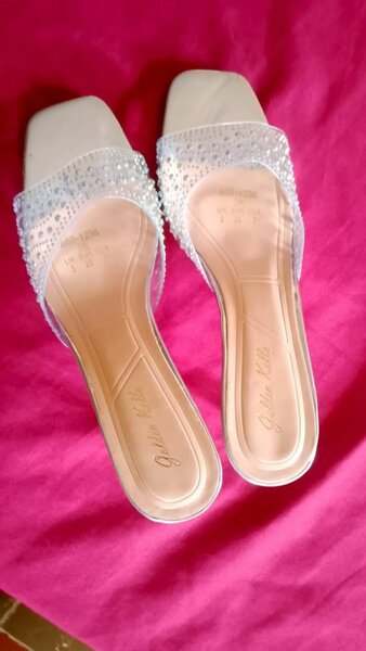 Sandales à talons élégantes