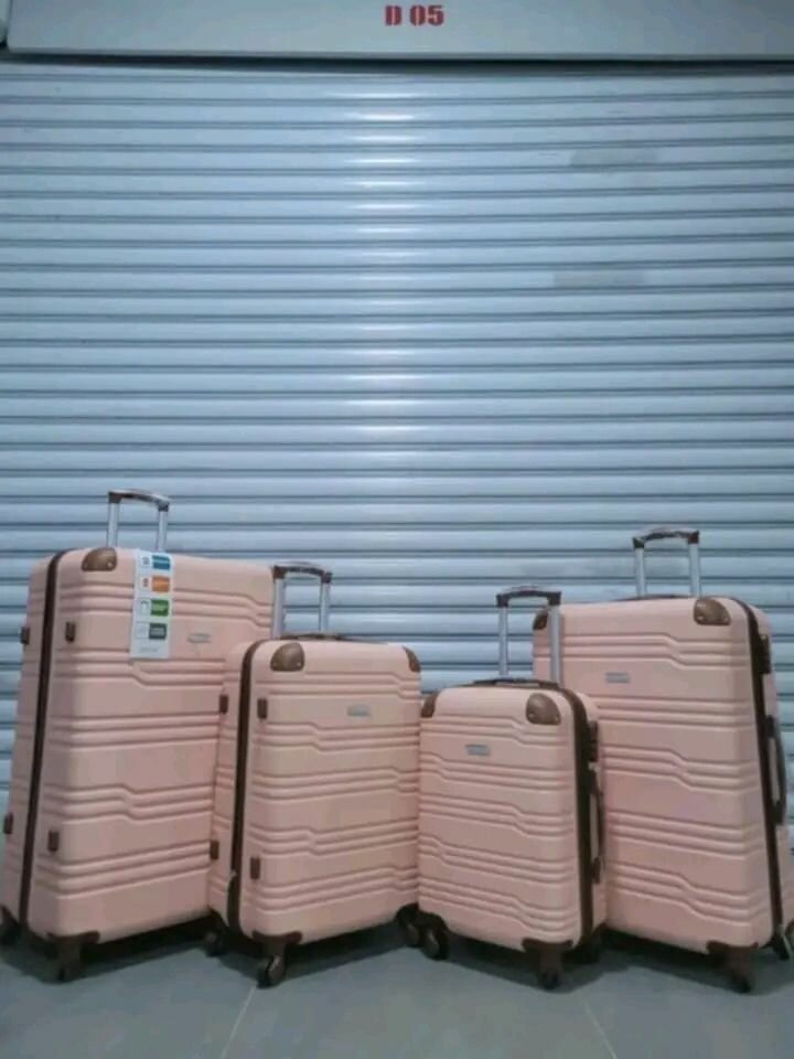 Valise à roulettes élégante