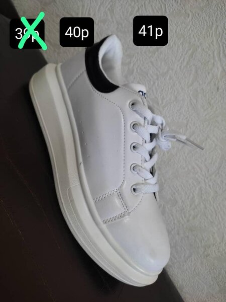 Продаю кеды и ботасы новые, пекин, фабричные