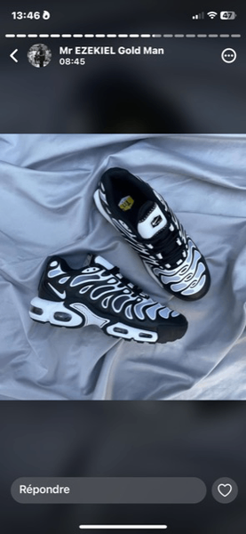 𝐹𝑅𝐸𝐷𝐸 𝑆𝑇𝑂𝑅𝐸