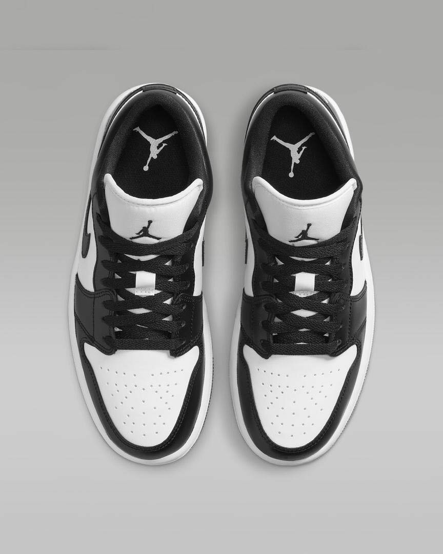 AIR JORDAN