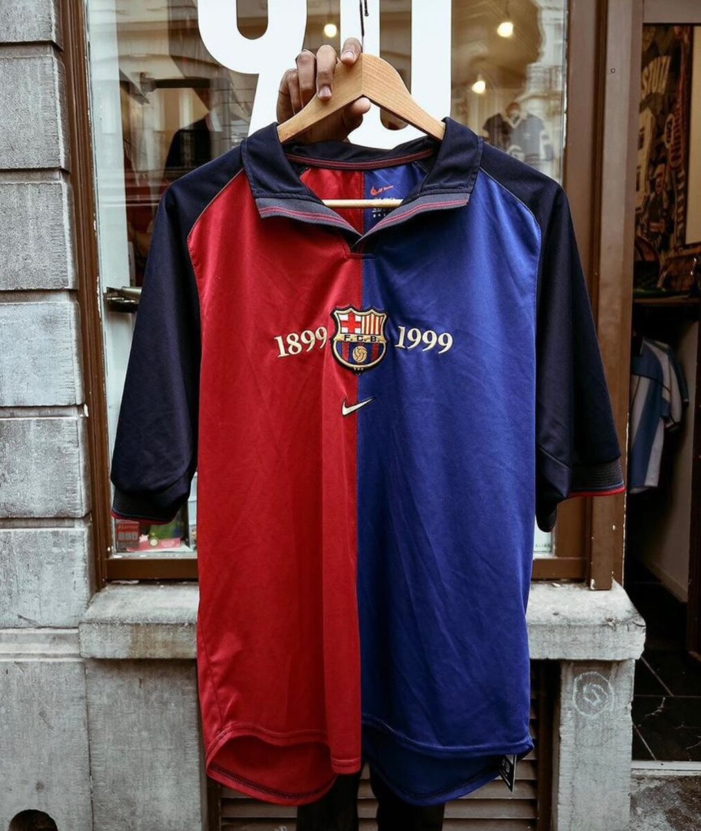 BARCELONA RETRO