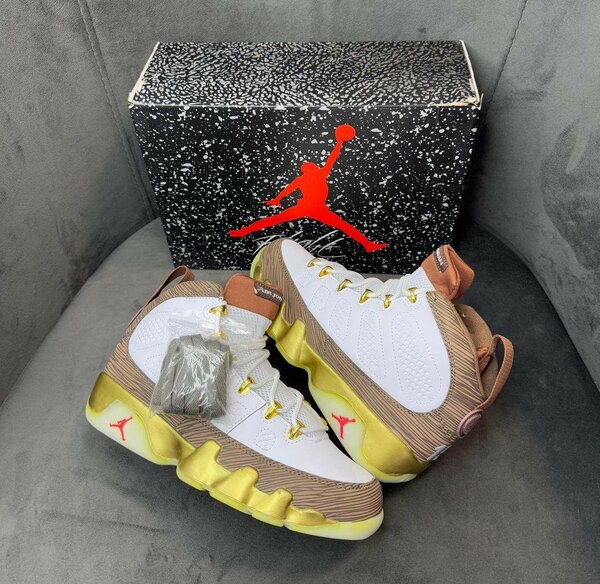 Nike Air Jordan 9
