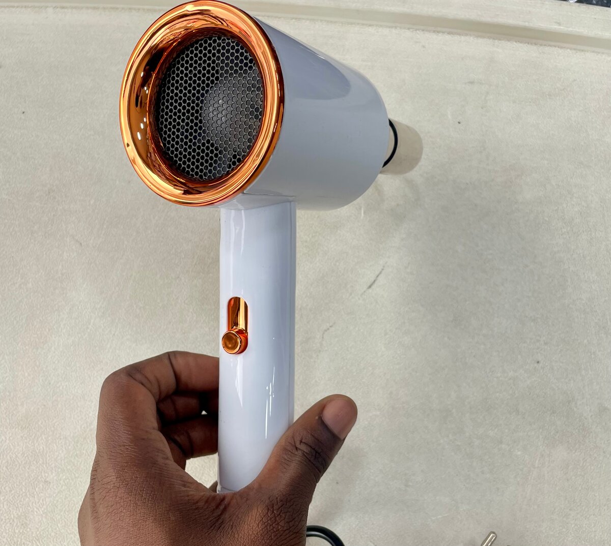 Sèche-cheveux Compact Puissant