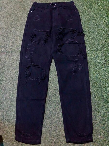 Baggy, cargo pants and skinny jeans