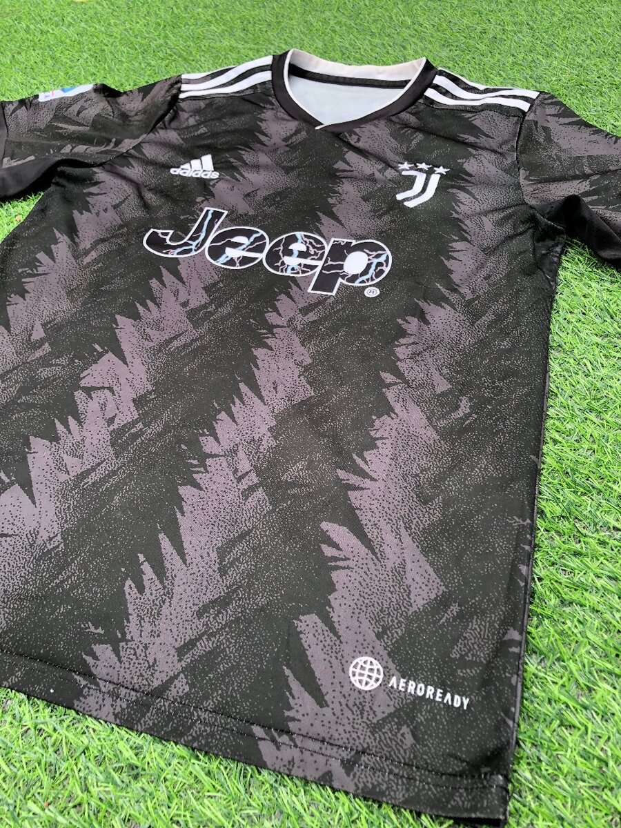 2022/23 Juventus Home Jersey