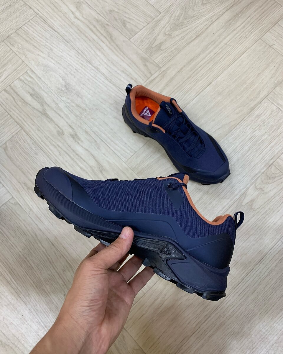 Термо кроссовки размер 40-44