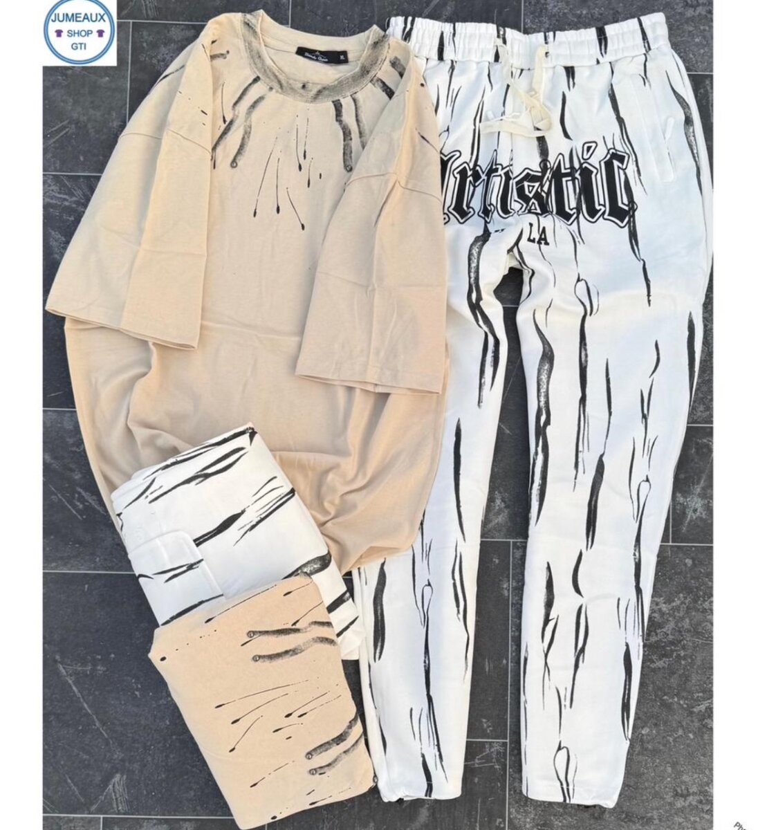 Ensemble T-shirts et Pantalons