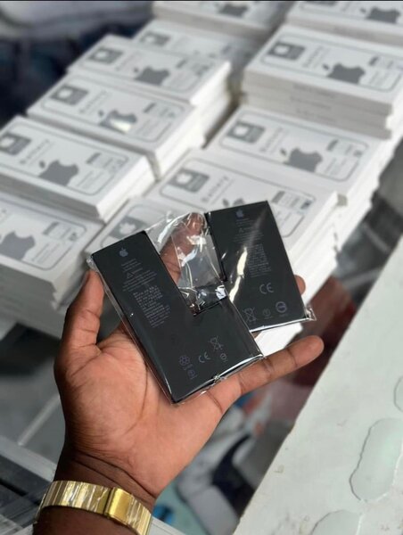 iPhone batteries