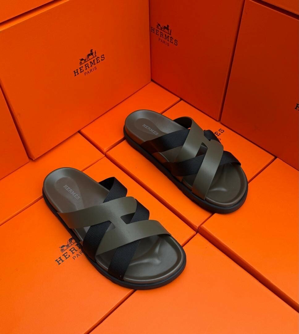 Sandales Hermès élégantes