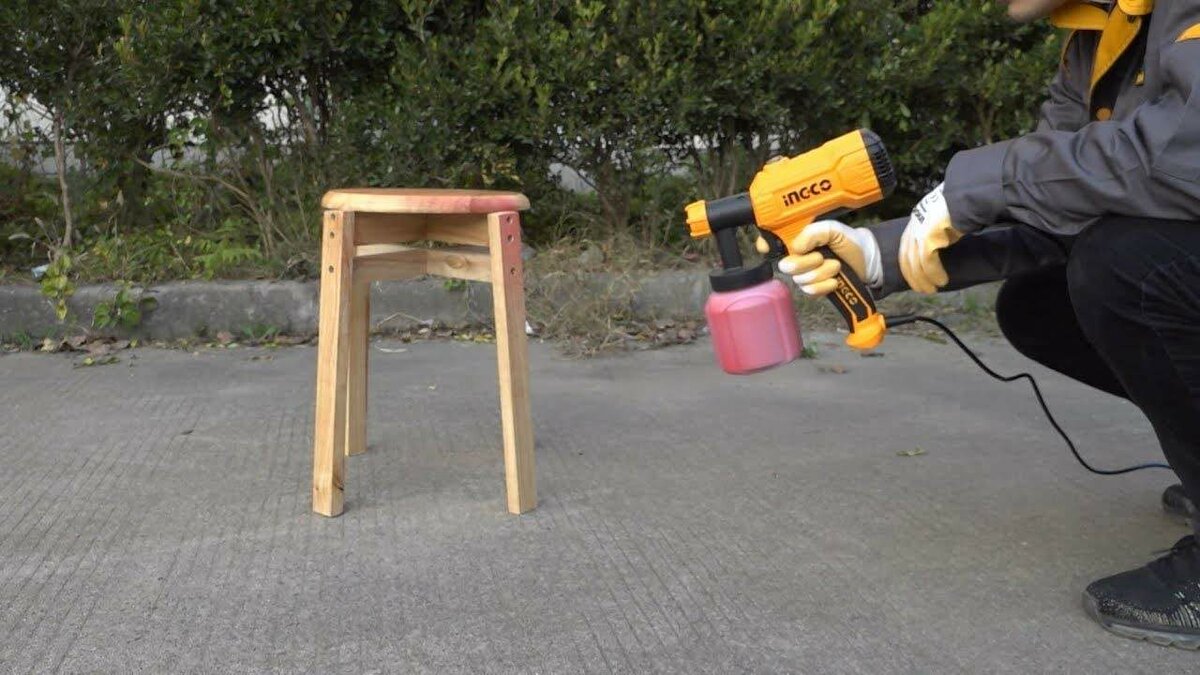 PISTOLET À PEINTURE INGC 450 W