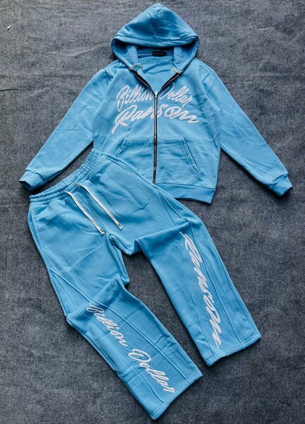 Ensemble de survêtement stylé