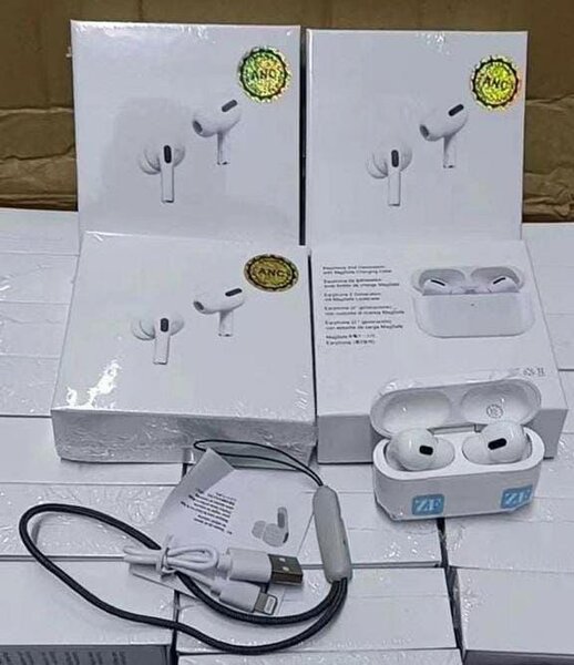 Earbuds pro first copy