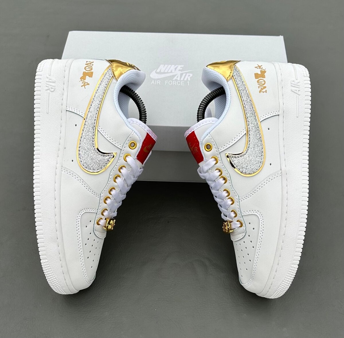Baskets Air Force 1 Édition NOLA